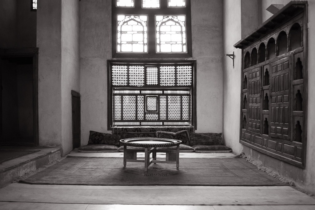 Estancia con celosías de madera en Bayt al-Suhaymi