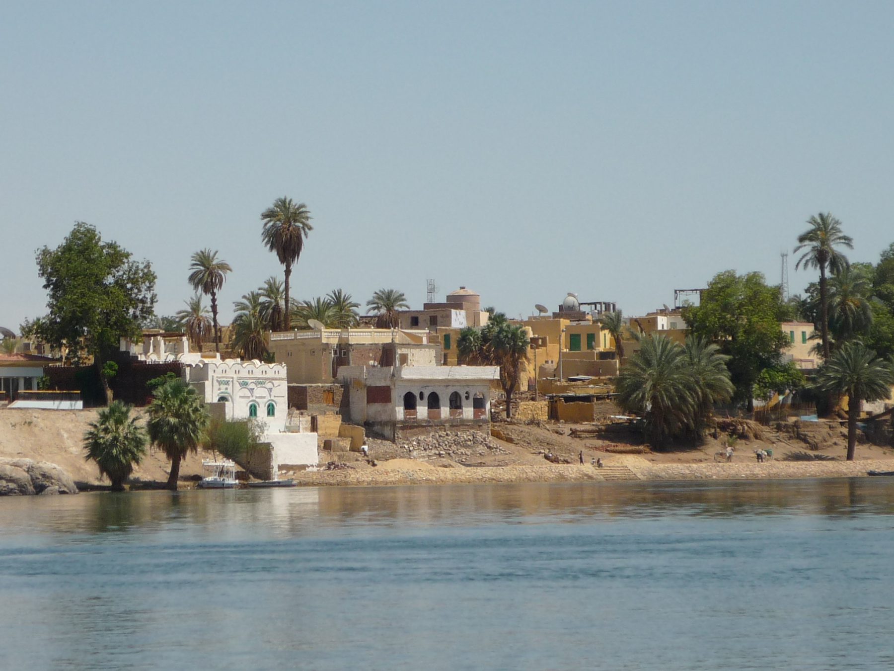 Casas de un pueblo nubio en la isla Elefantina, frente a Asuán